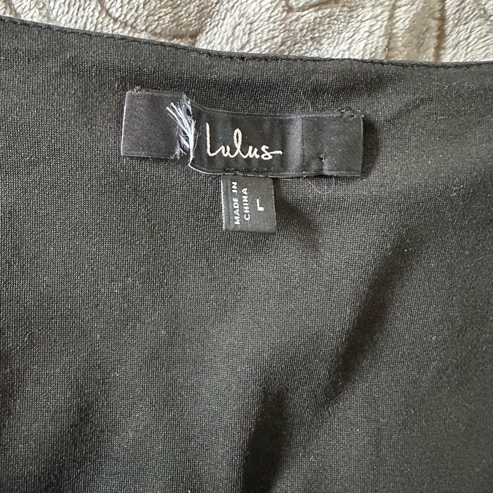 Lulu's Black Wrap Ruched Long Sleeve Bodysuit Large - Picture 6 of 7